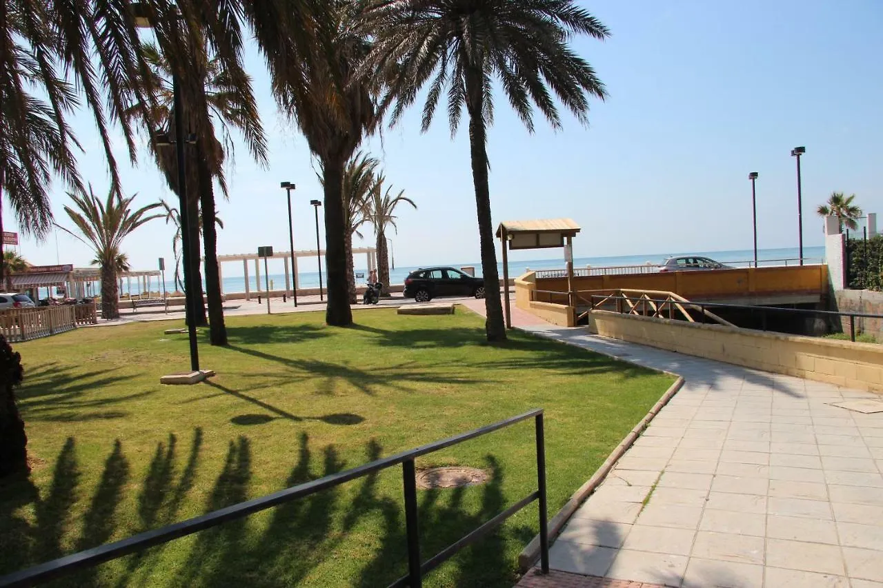 Sand & Salt Clouds Apartment Fuengirola